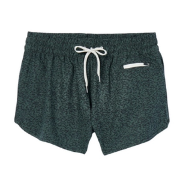 Vuori Green Athletic Shorts with Dolphin Hem Size XL - Picture 2 of 8